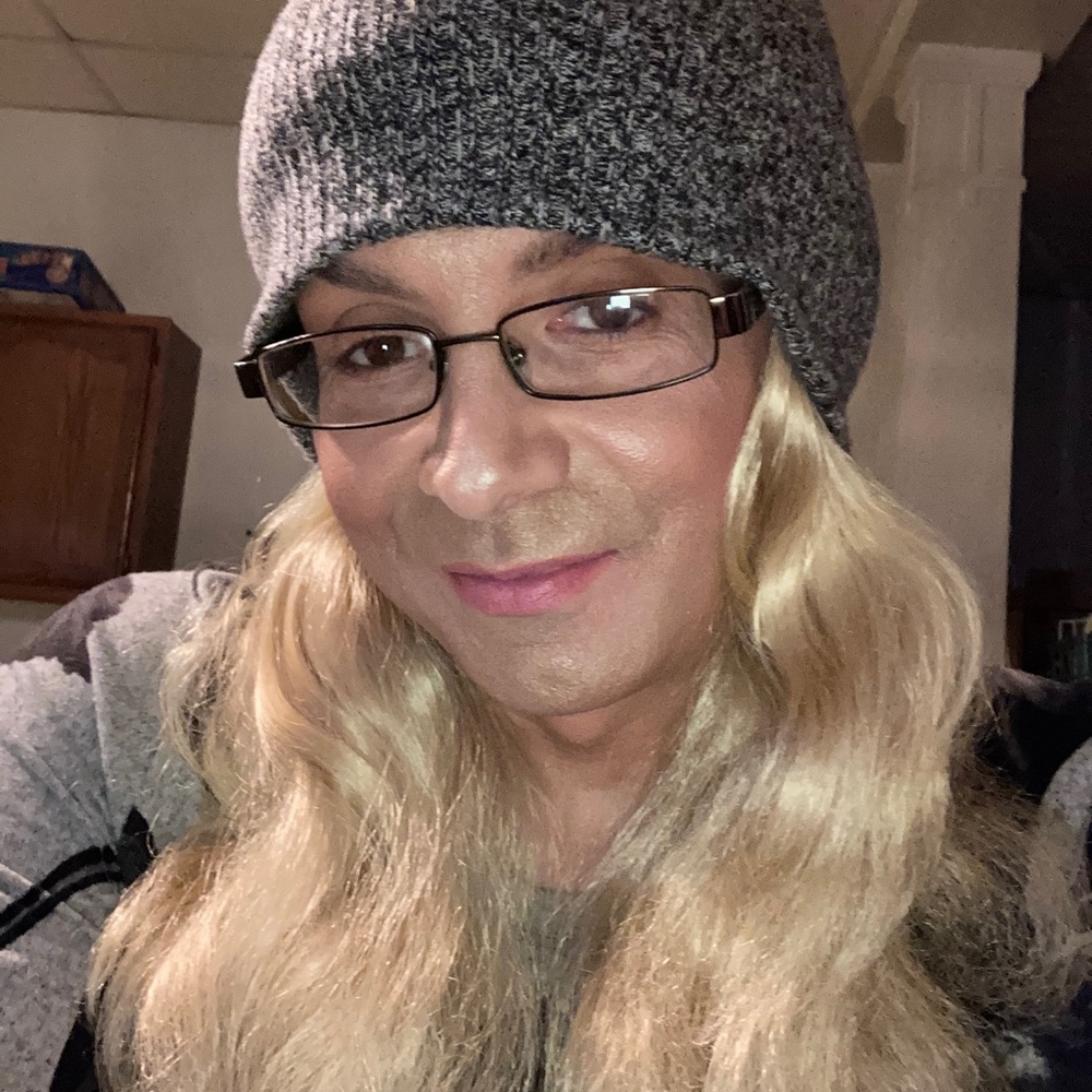 Meet your Posher, Amanda Raelynn